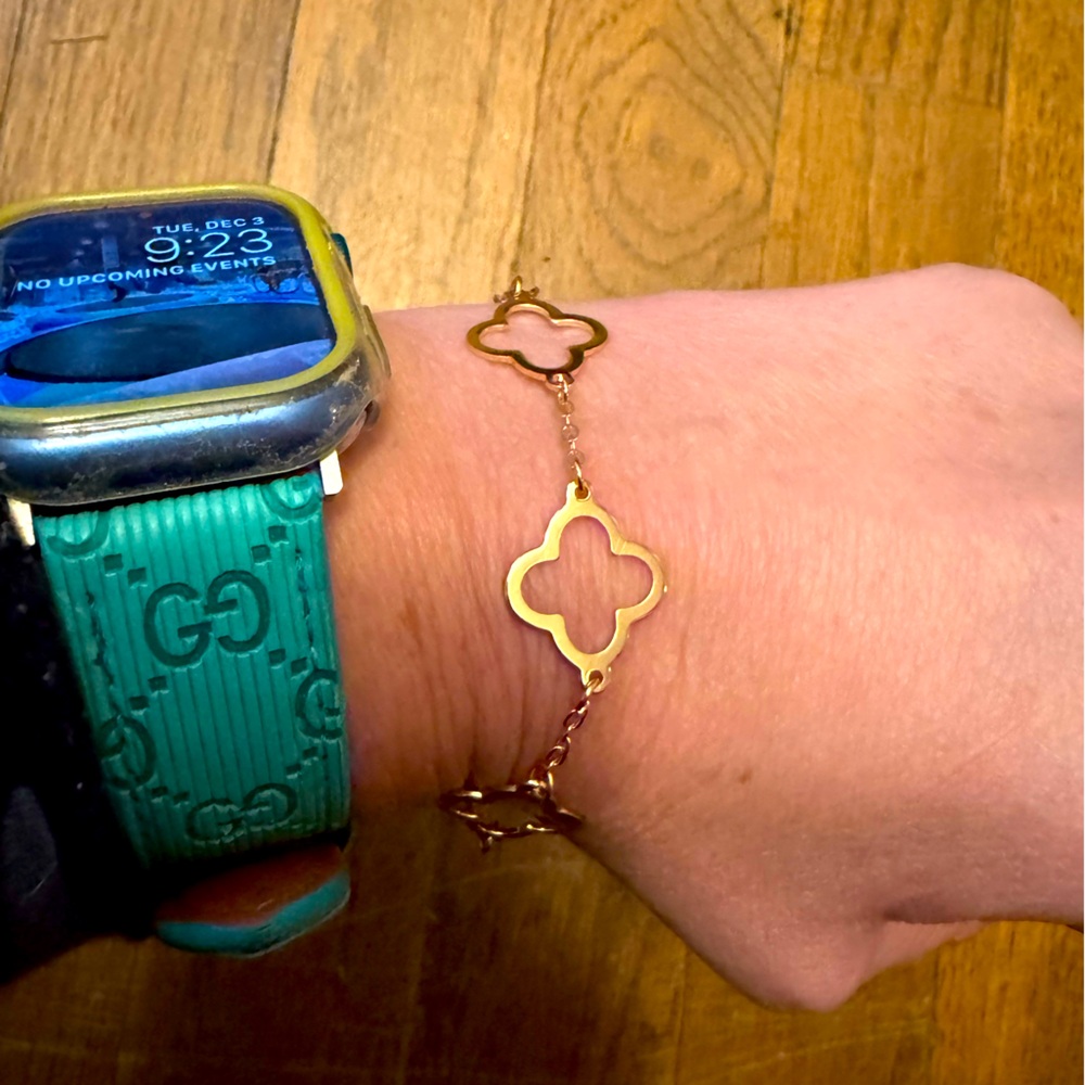 Open Clover Gold Plated 9” Bracelet Or Anklet Costume Jewelry Adjustable